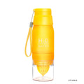 Garrafa Esportiva com Infusor de Frutas 650ml — Plástica, Portátil e Reutilizável