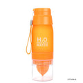Garrafa Esportiva com Infusor de Frutas 650ml — Plástica, Portátil e Reutilizável